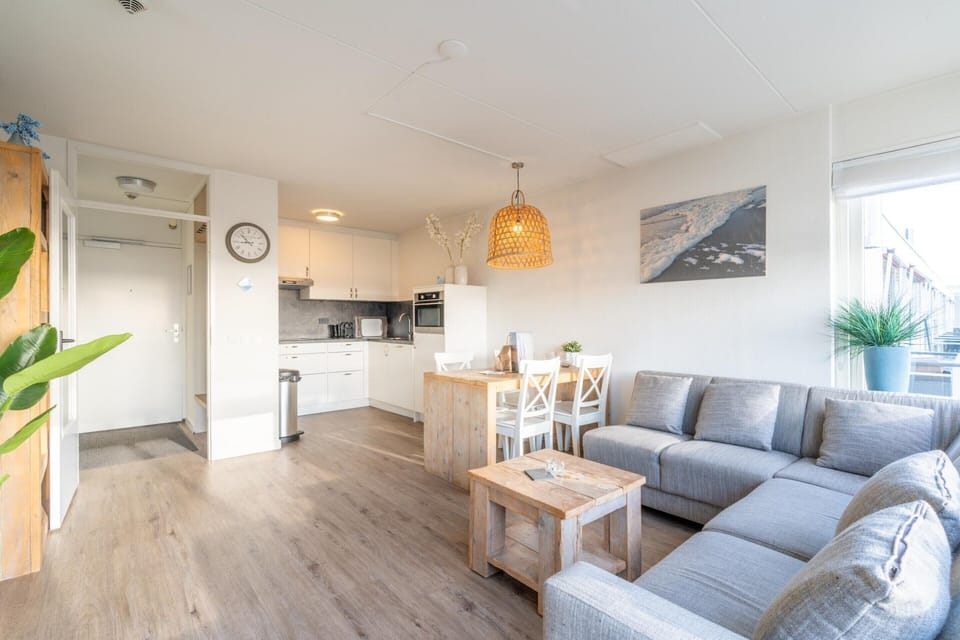Apartment | Living room