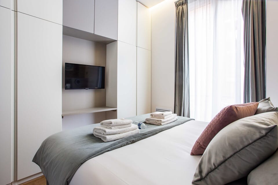 Apartment | 2 bedrooms, laptop workspace, iron/ironing board, bed sheets