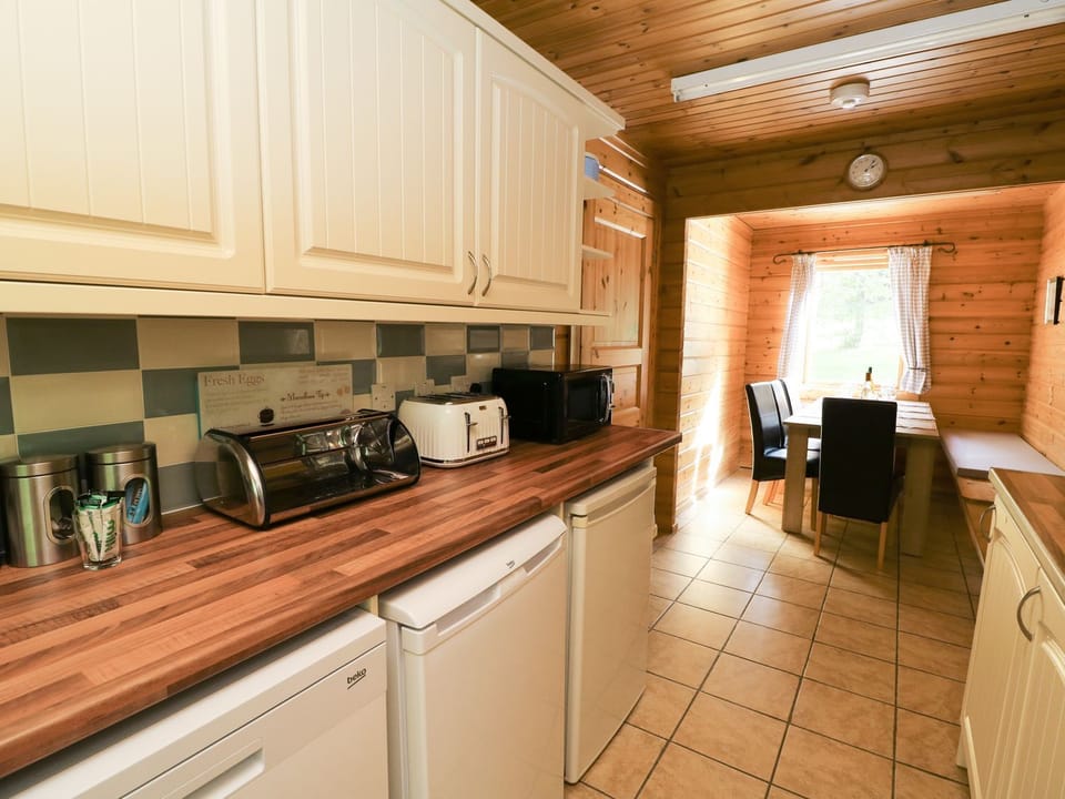 Fridge, microwave, dishwasher, toaster