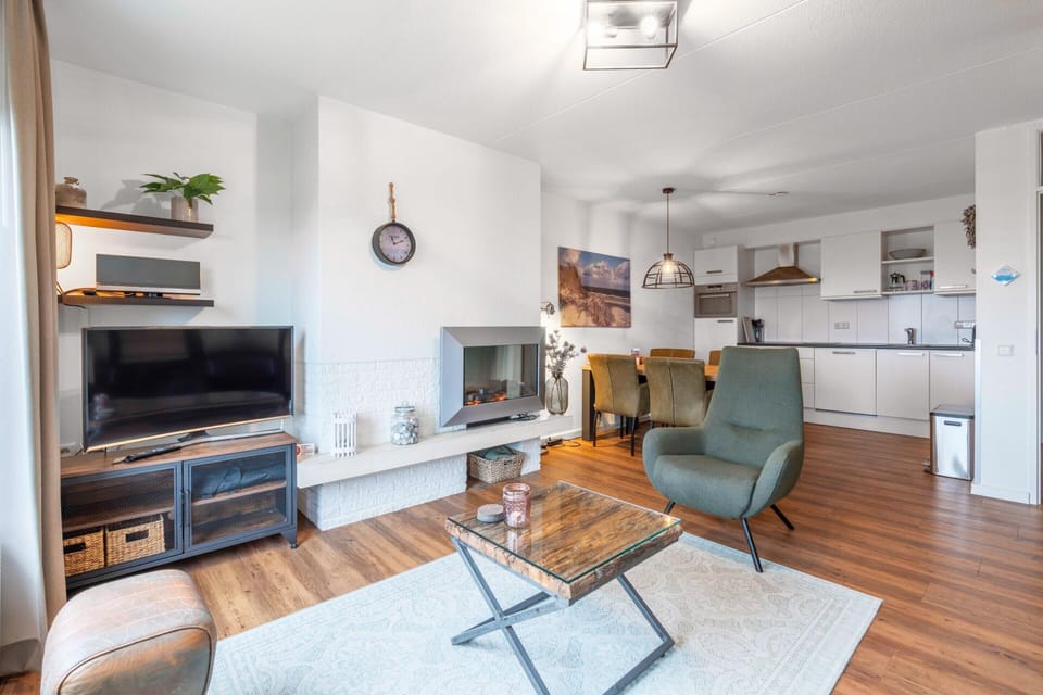Apartment | Living room