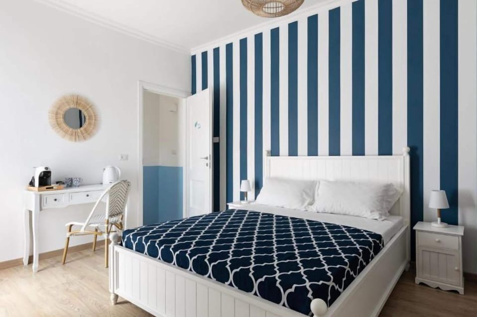 Double Room, City View | Soundproofing, free WiFi