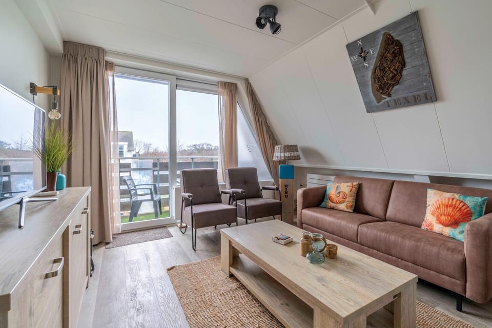 Apartment | Living room