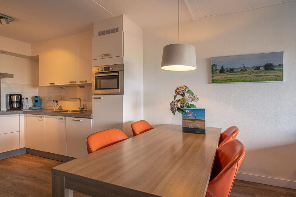 Apartment | Dining