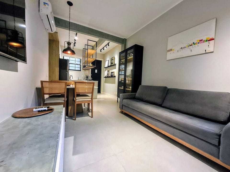 Apartment | Living area | Flat-screen TV