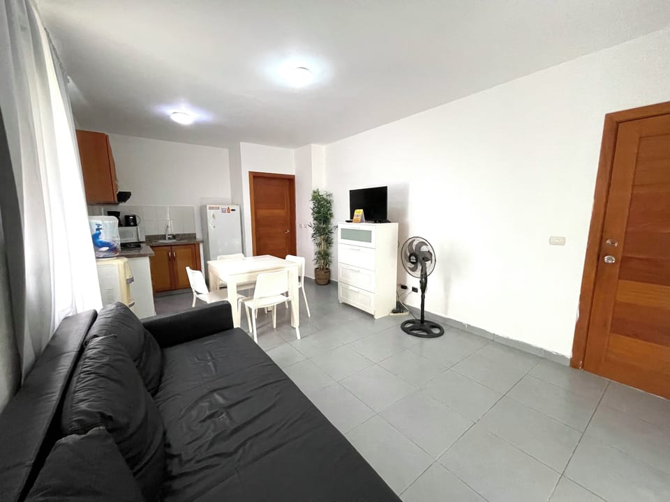 Presidential Suite, 1 Bedroom, Pool Access, Garden View | Living area | 32-inch LCD TV with cable channels