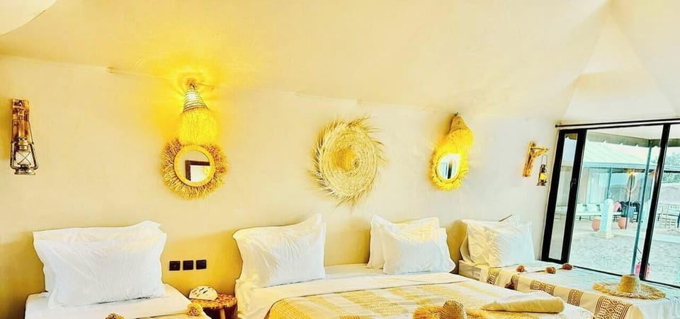 Family Double Room, Balcony, Garden View | Desk