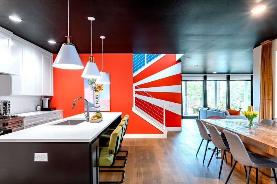 House (6 Bedrooms) | Interior