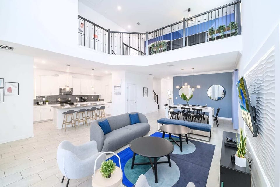 House (5 Bedrooms) | Interior