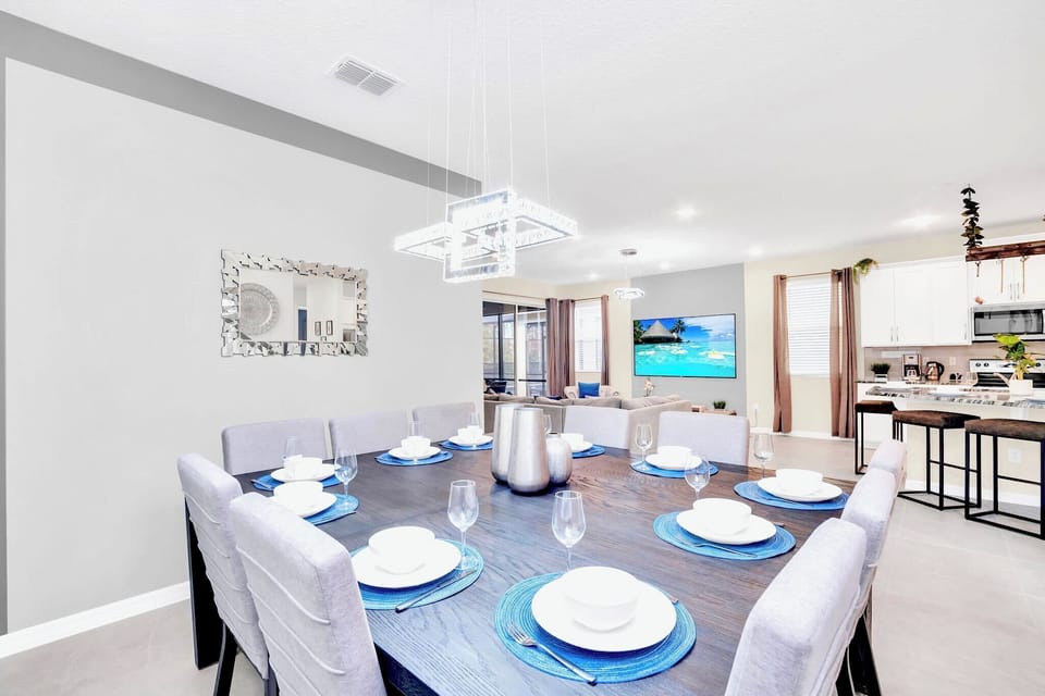 House (Multiple Bedrooms) | Interior