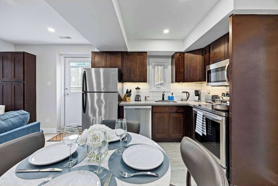 Studio (2 Bedrooms) | Interior