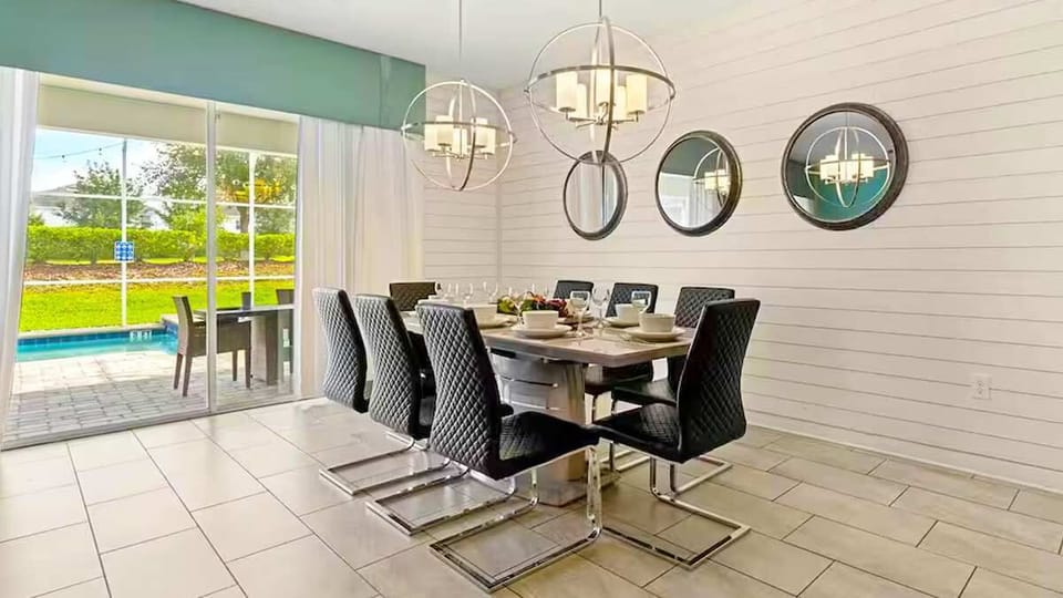 House (Multiple Bedrooms) | Interior