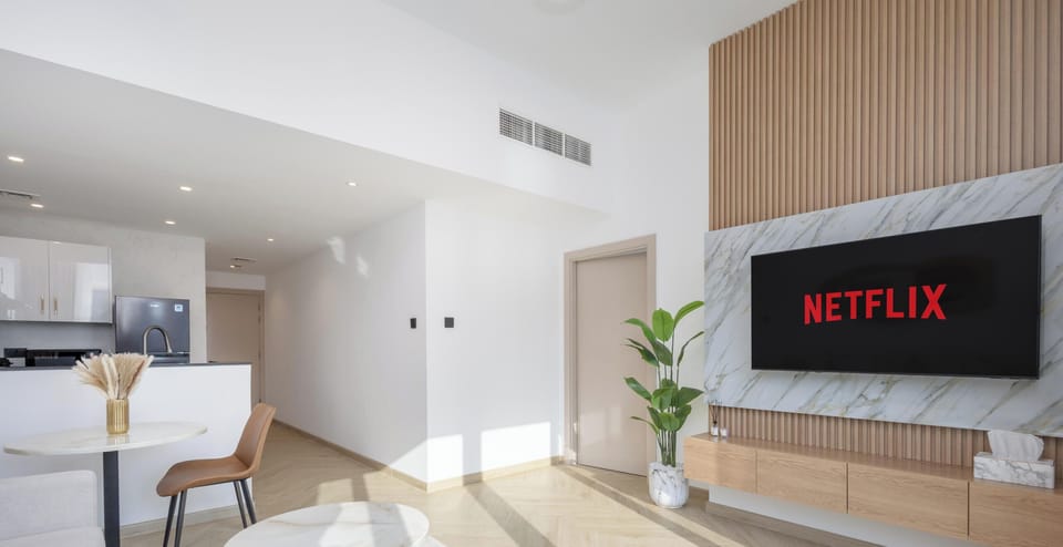 Apartment, City View | Living area