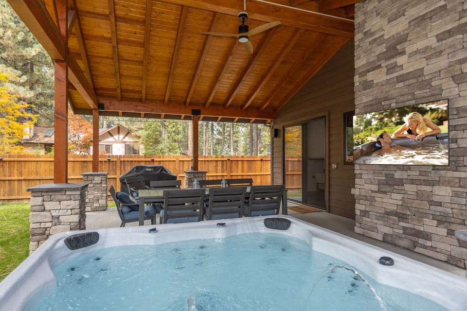House, 5 Bedrooms | Terrace/patio