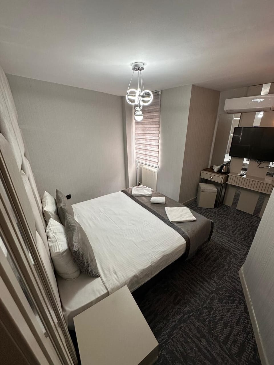 Standard Double or Twin Room | Minibar, in-room safe, desk, laptop workspace