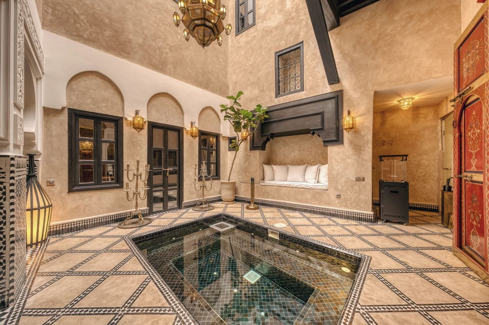 Couples treatment rooms, steam room, massages