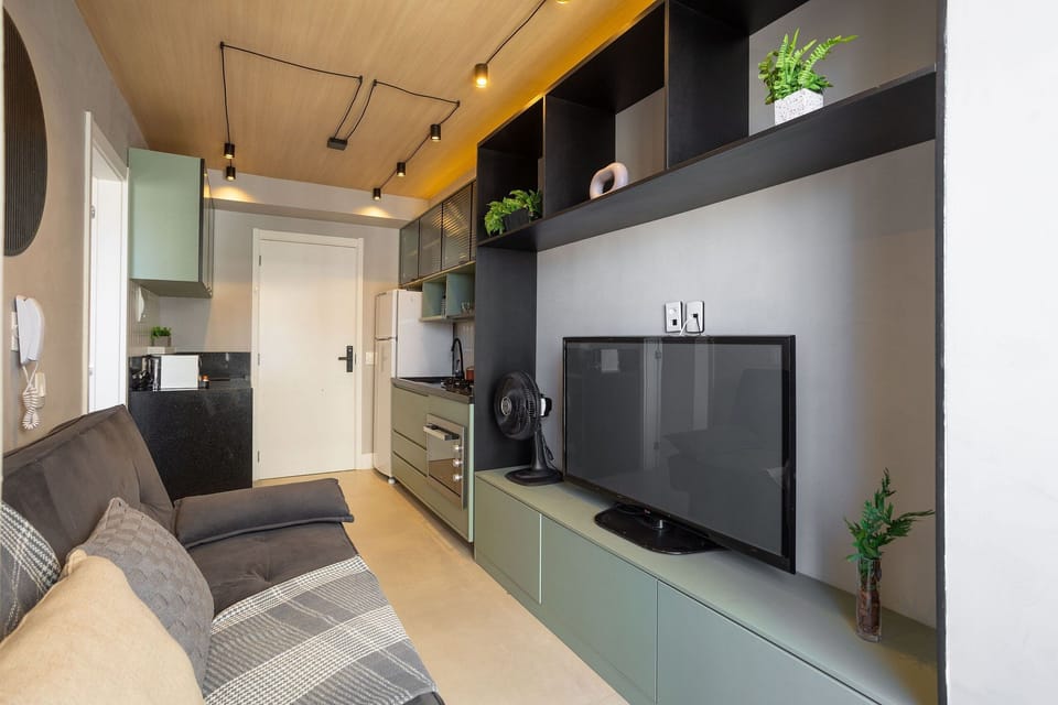 Apartment | Living area | TV
