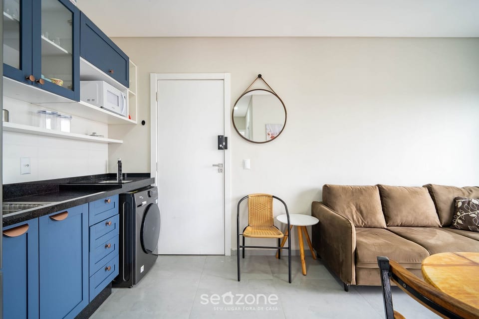 Basic Apartment | Private kitchen | Cookware/dishes/utensils