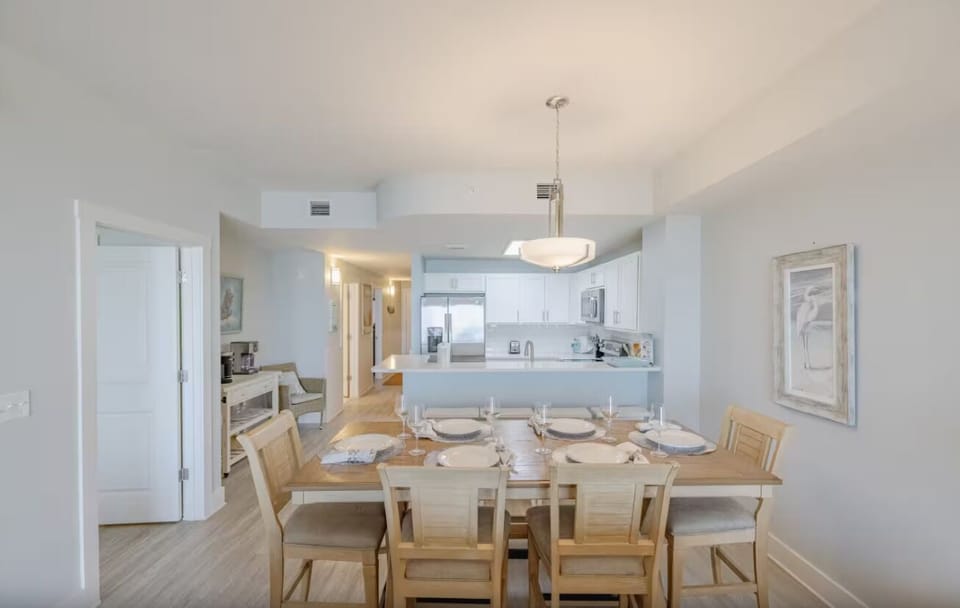 Condo, Multiple Beds (Calypso 3-1006) | Dining