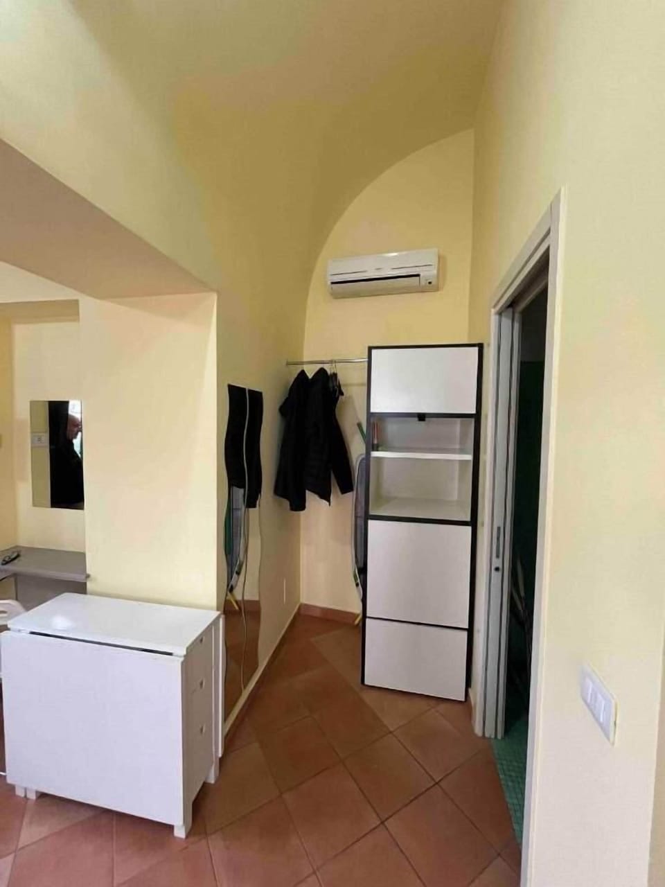 City Apartment | Down comforters, blackout drapes, iron/ironing board, travel crib