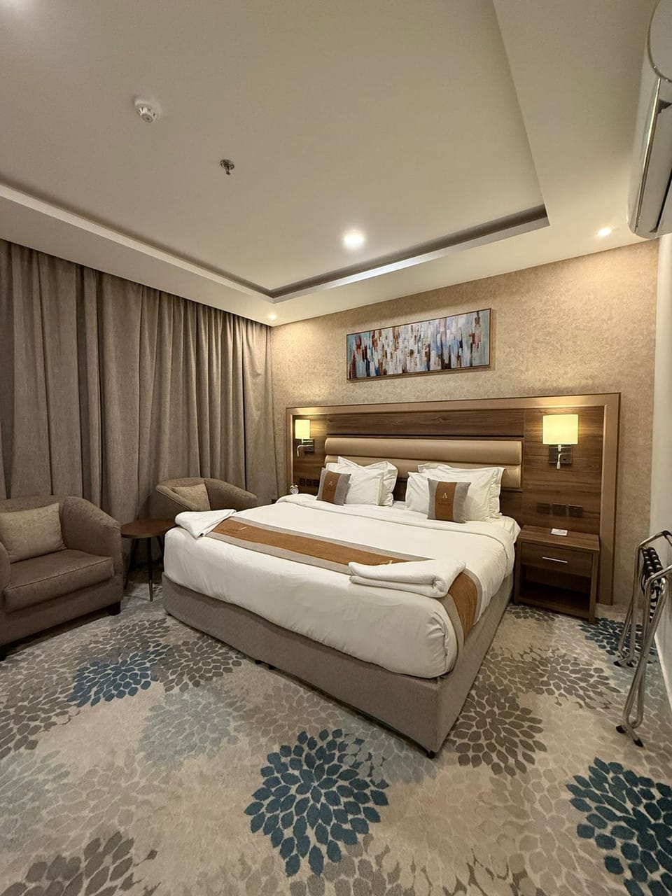 In-room safe, soundproofing, iron/ironing board