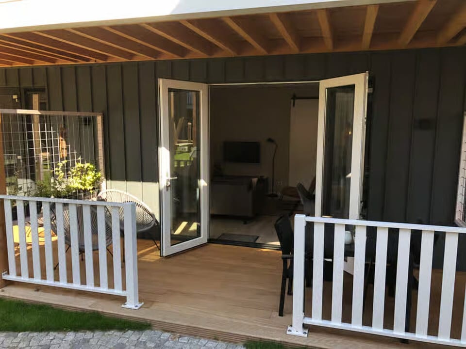 Apartment | Reception