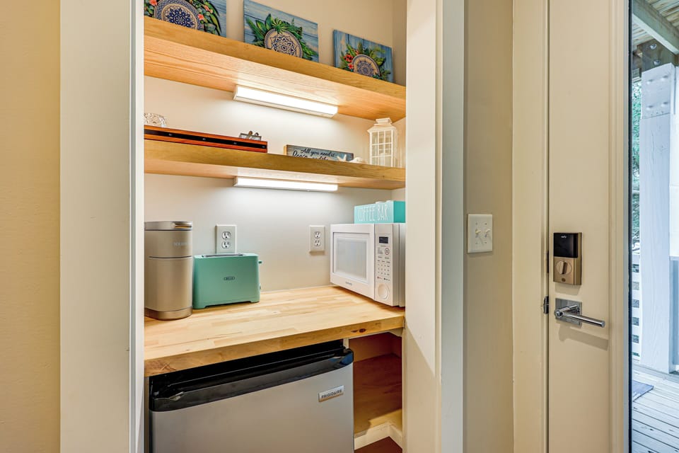 Apartment (1 Bedroom) | Interior