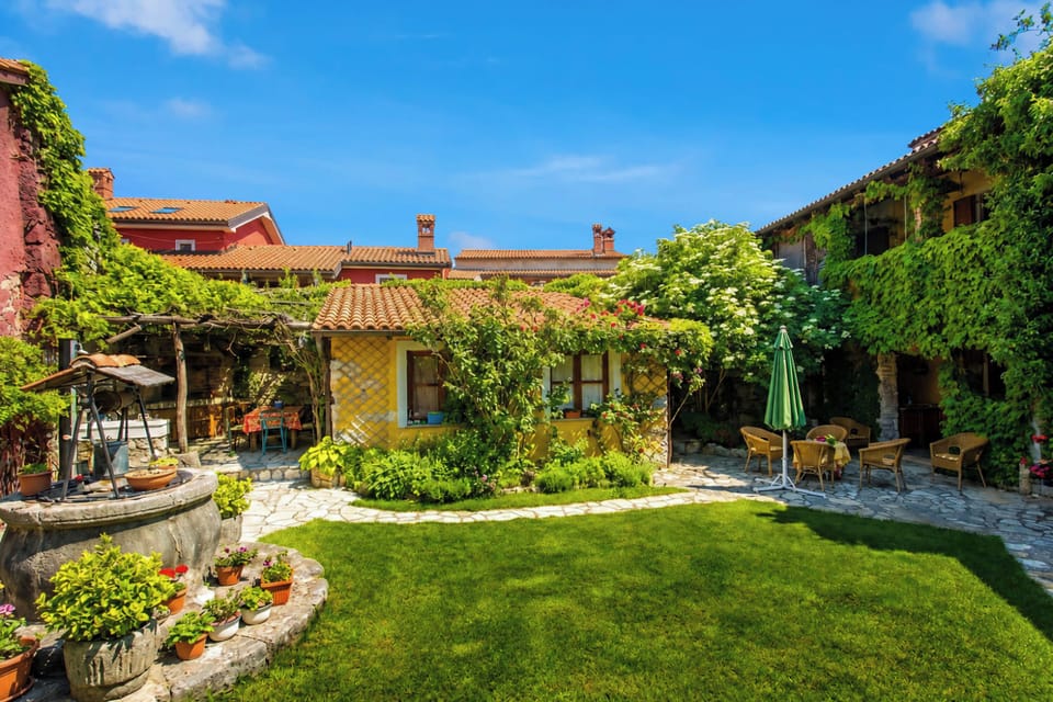 Family House, 3 Bedrooms, Balcony (Traditional Karst House Rozina /w) | Property grounds