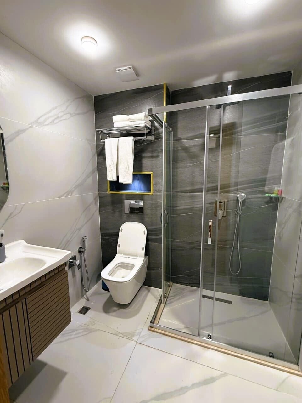 Hair dryer, bathrobes, slippers, heated floors