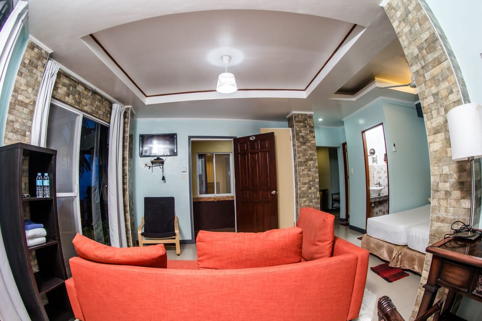 Economy Studio, 1 Bedroom, Kitchenette, Ocean View | Hypo-allergenic bedding, minibar, in-room safe, individually decorated
