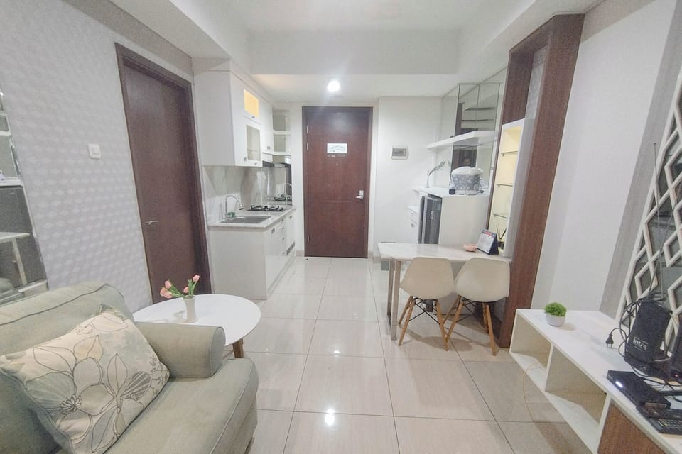 Standard Apartment | Living area