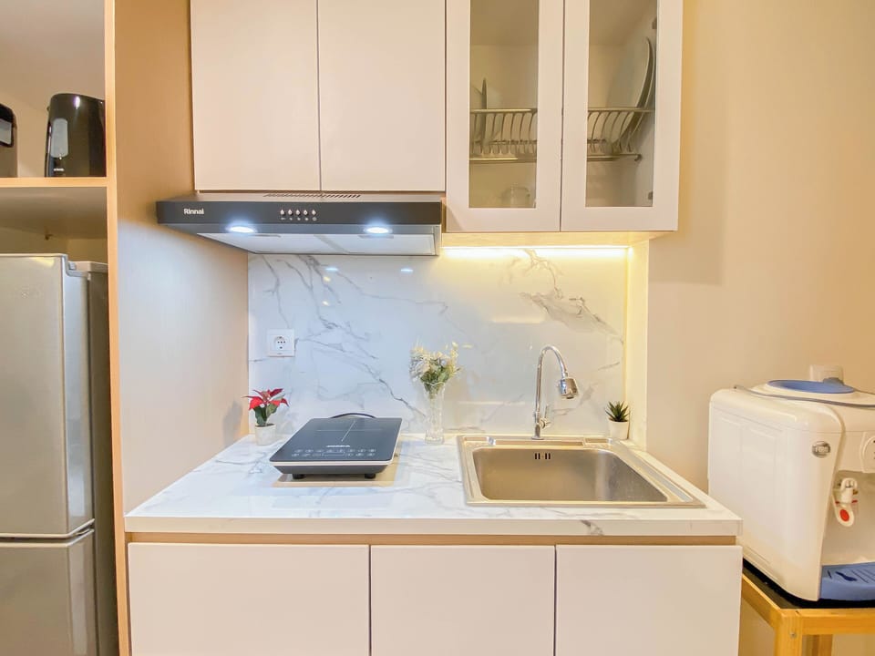 Standard Studio | Private kitchen | Electric kettle