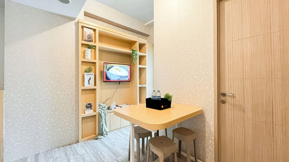 Standard Apartment | Living area