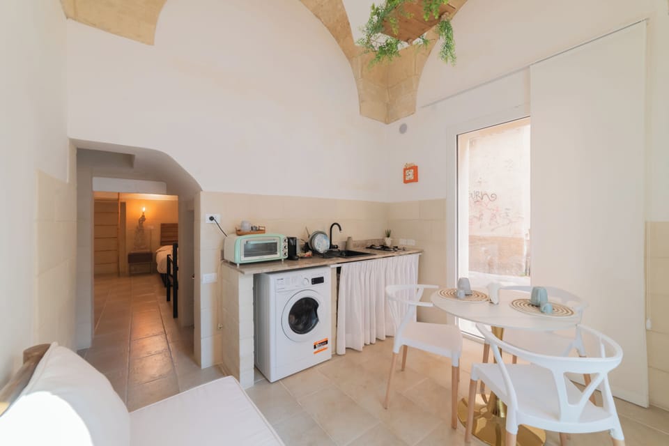 Comfort Apartment, 1 Bedroom | Private kitchen | Espresso maker, mini-fridge, stovetop, electric kettle
