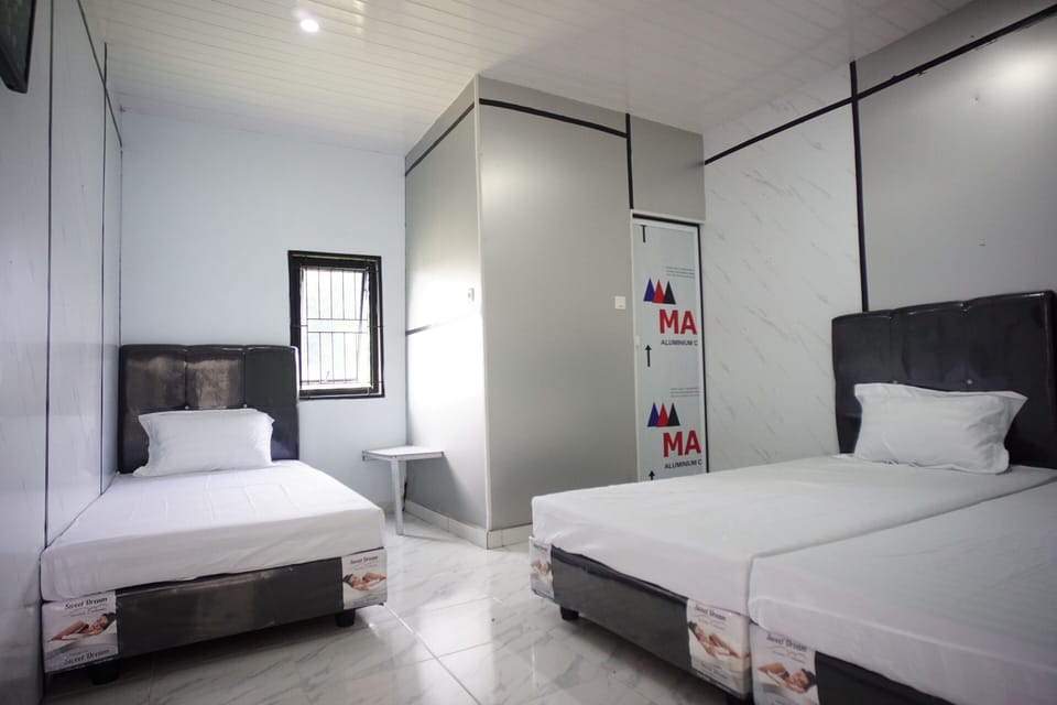 Family Suite | WiFi (free), bed sheets