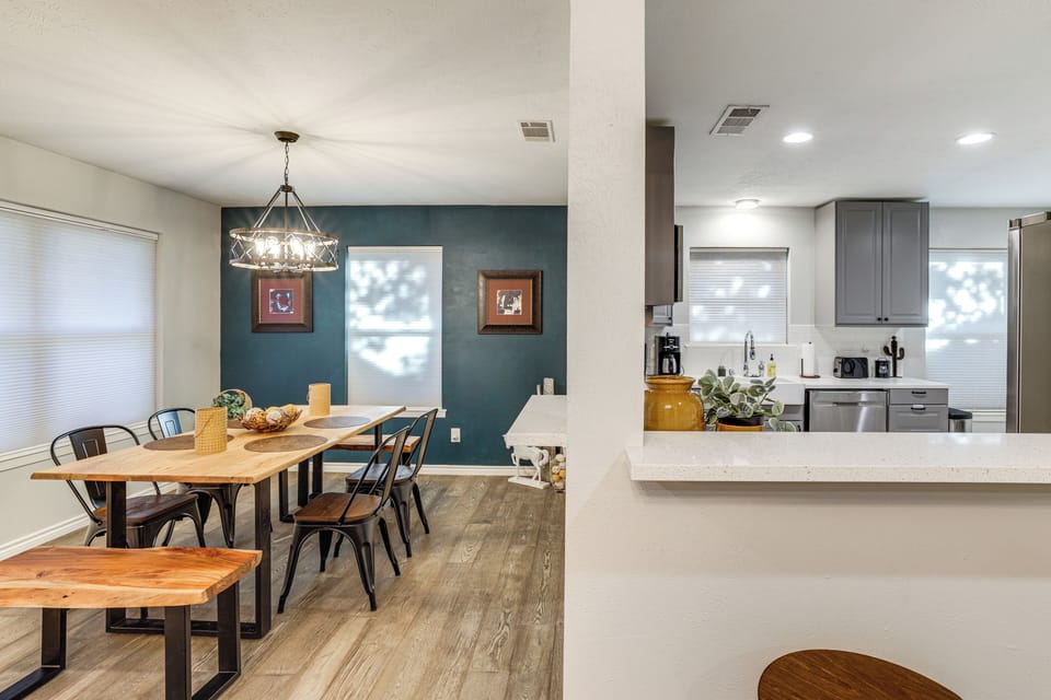 House (2 Bedrooms) | Interior