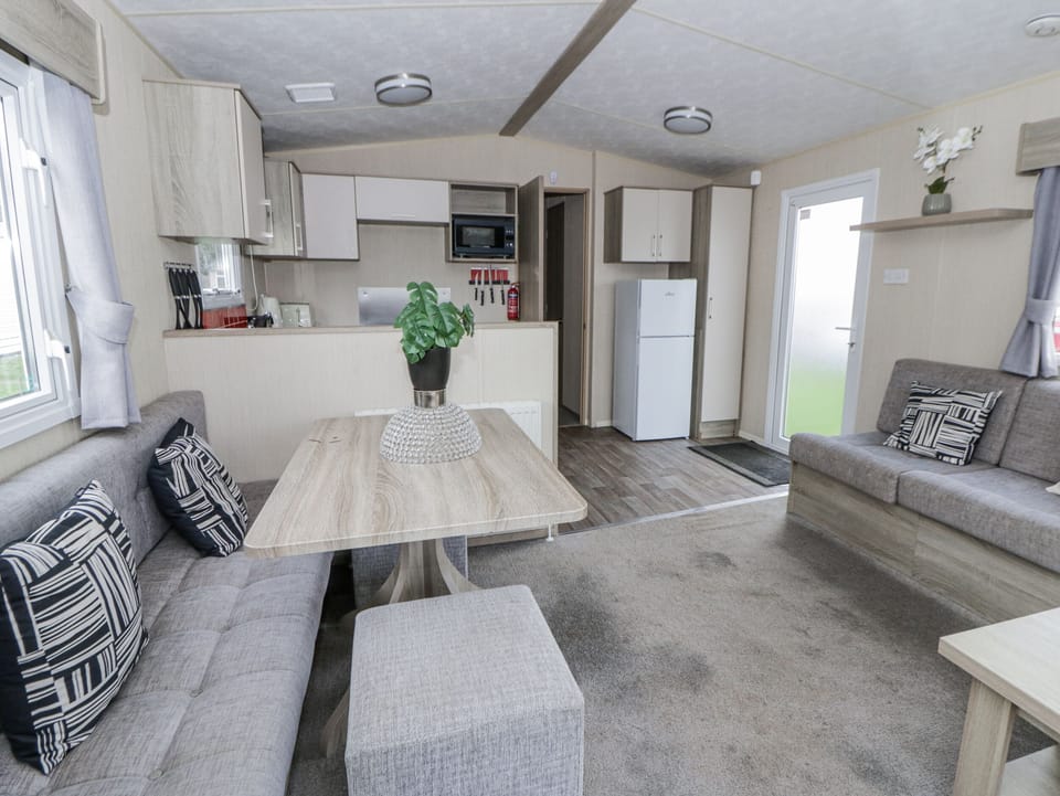 Cottage | Living area