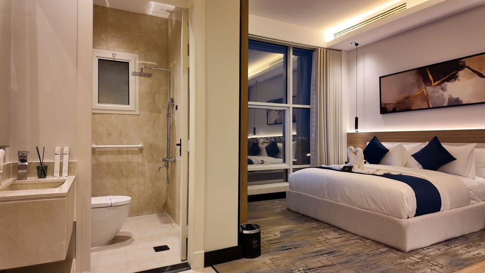 Deluxe Double Room, 1 Bedroom, Air conditioning | Premium bedding, pillowtop beds, free minibar items, blackout drapes
