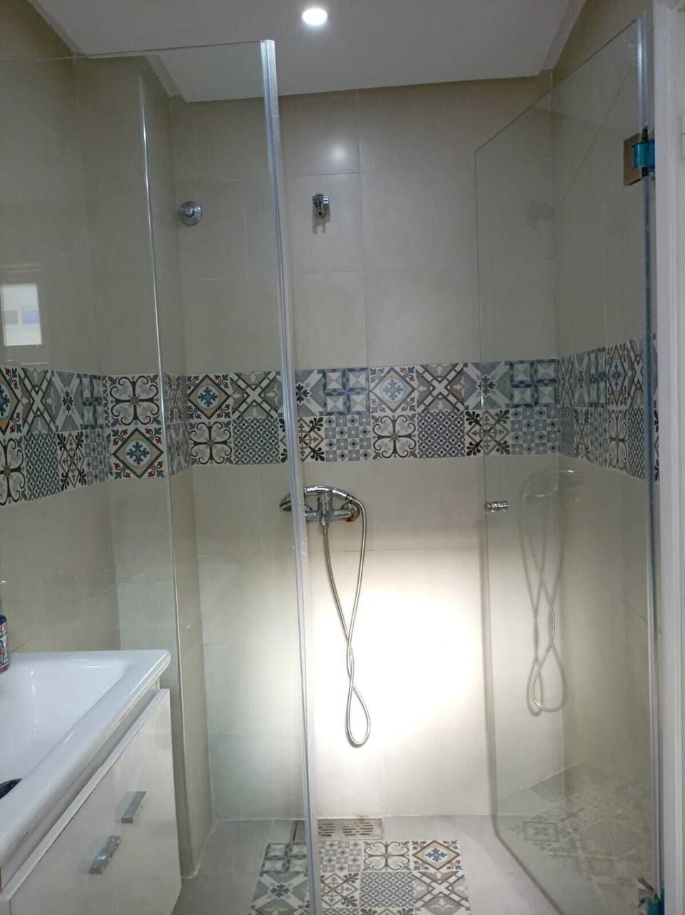 Deluxe Double Room, Patio, Courtyard View | Bathroom