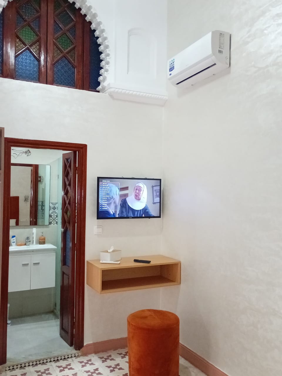 Deluxe Double Room, Patio, Courtyard View | In-room safe, iron/ironing board, free WiFi