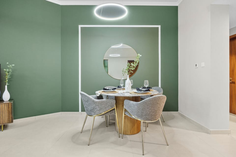 Basic Apartment, Non Smoking | Dining