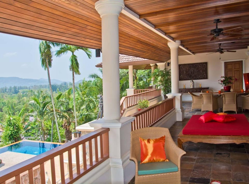 Villa, 6 Bedrooms, Smoking, Private Pool | Property grounds