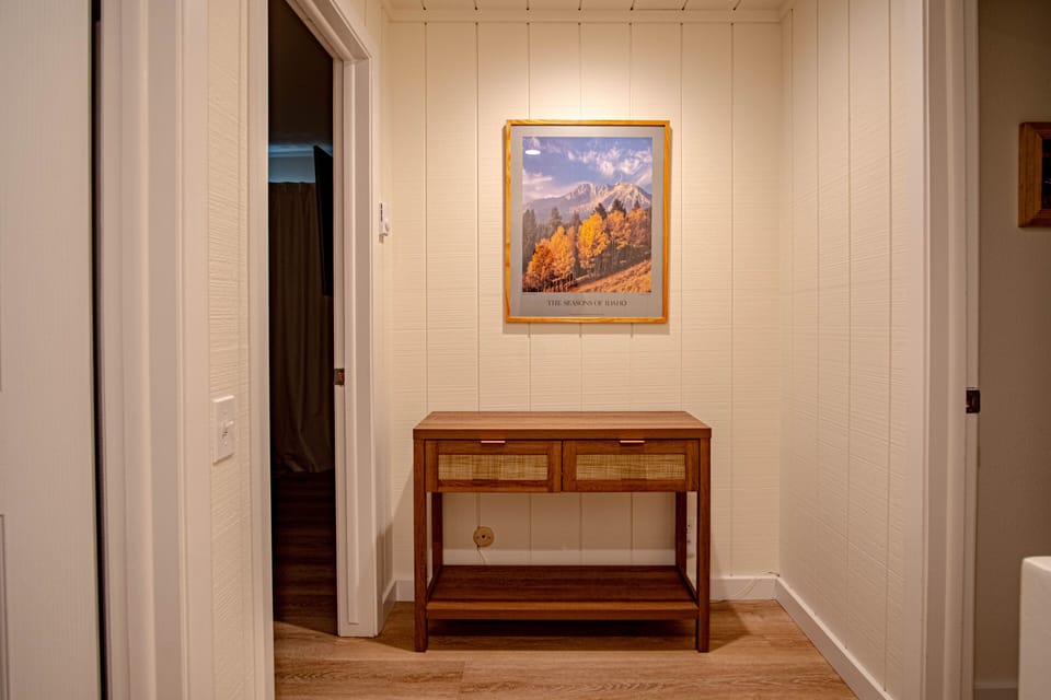 Condo, Multiple Beds, Patio, Mountain View (Creekside in Sun Valley 1274) | Interior