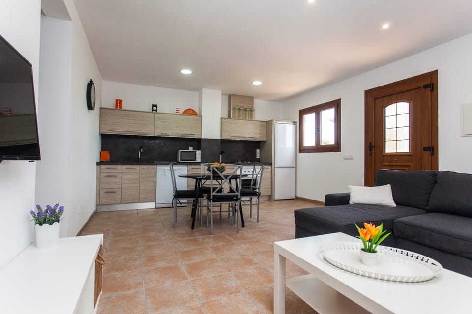 House, Smoking | 2 bedrooms