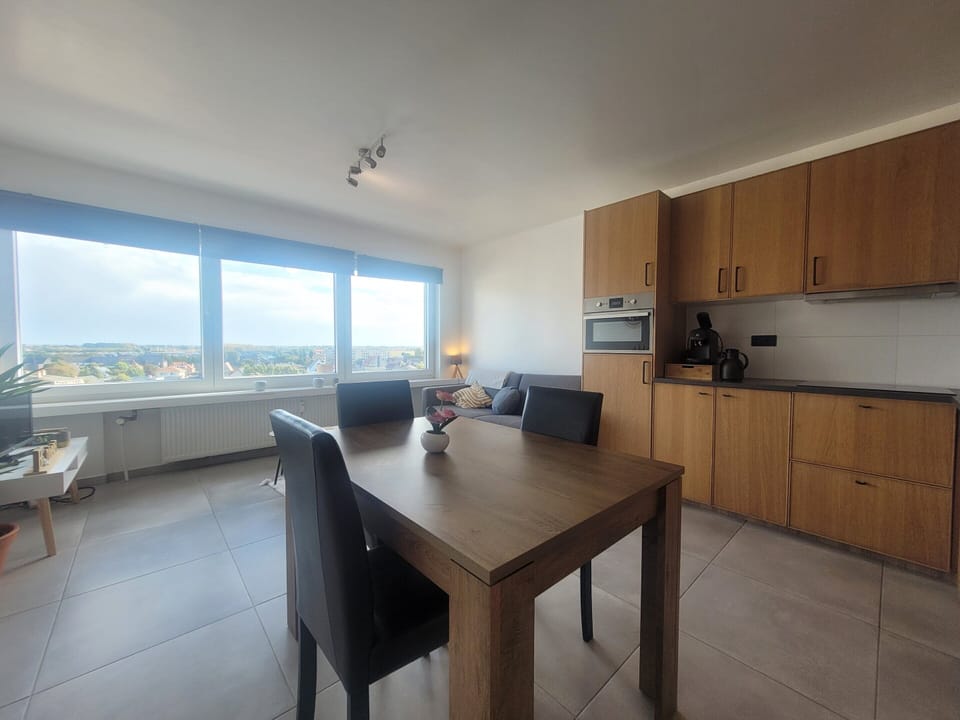 Apartment | Dining