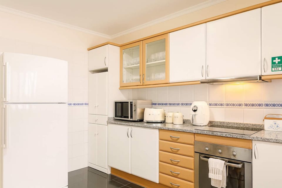 House | 3 bedrooms, desk, Internet