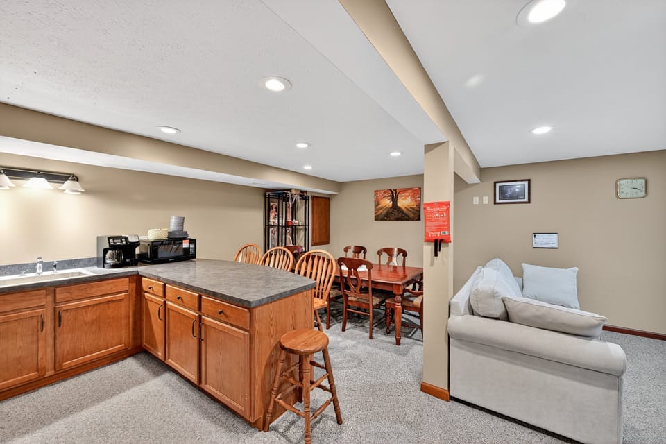 House, 3 Bedrooms | Interior