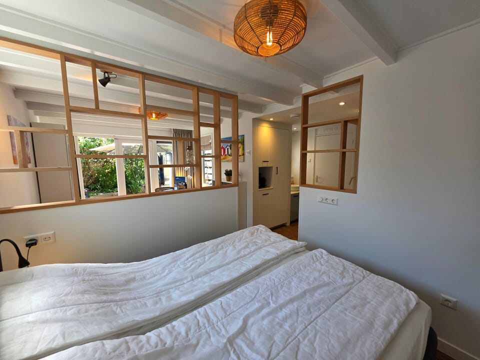Charming and Cozy Furnished 2-person Studio Apartment Apartment in De Koog