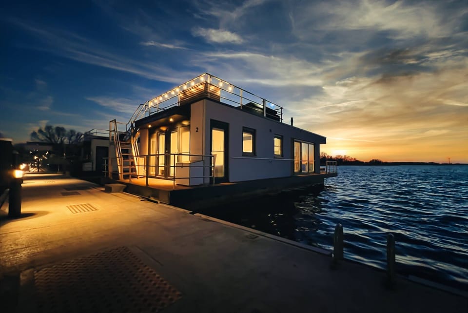 Mobile Home | Exterior