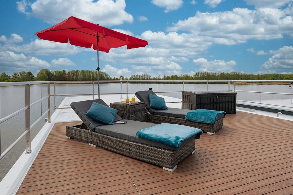 Mobile Home | Balcony