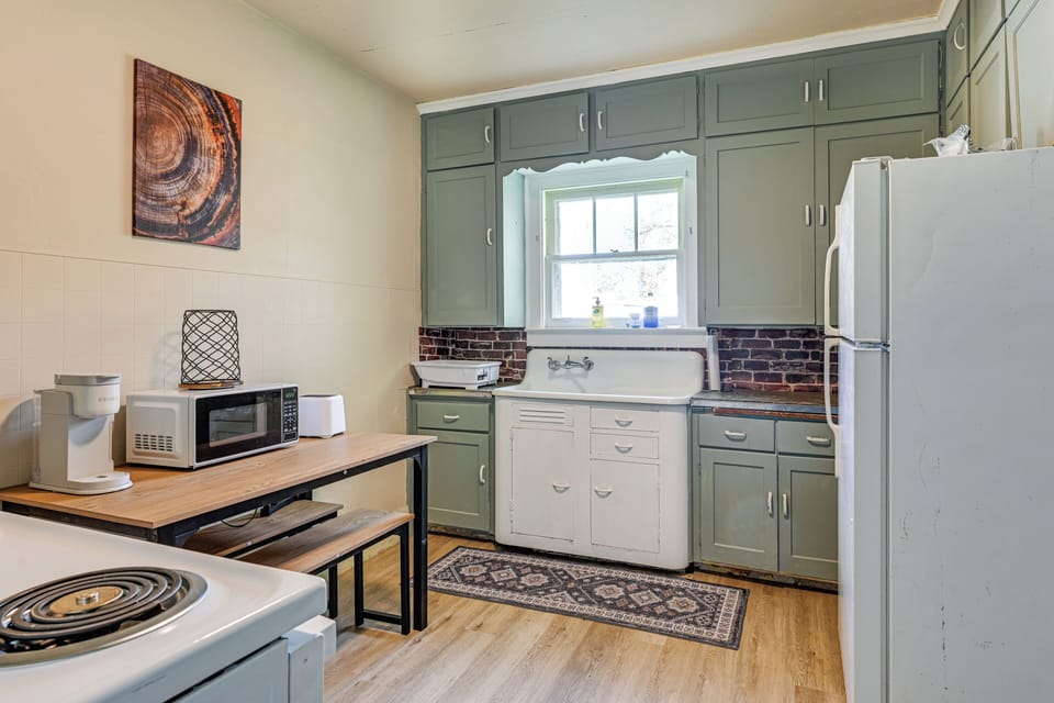 House (2 Bedrooms) | Interior